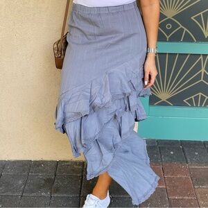 Tiered Ruffle Maxi Skirt –